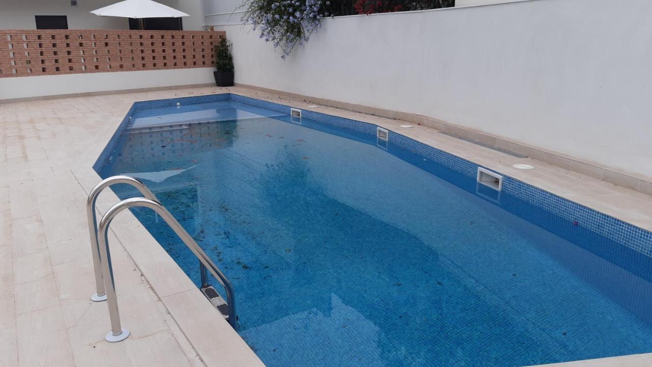 Apartamento New Beside Sitges With Pool Beside Beach Vilanova i la Geltrú Exterior foto